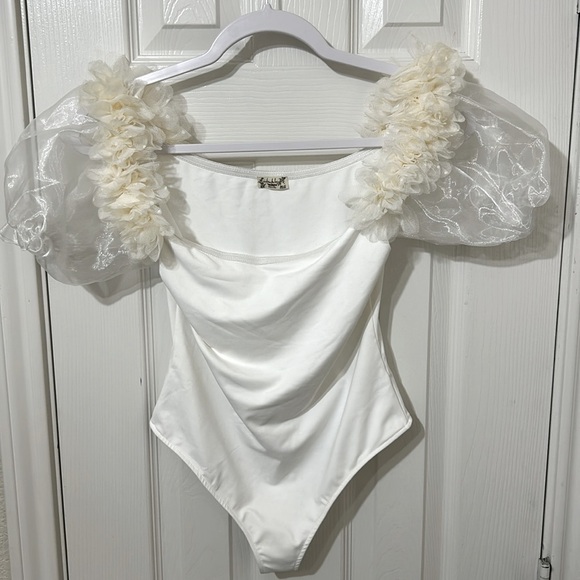 Free People Intimately, Pretty Petals Bodysuit in Ivory, Small, NWOT - Picture 5 of 11